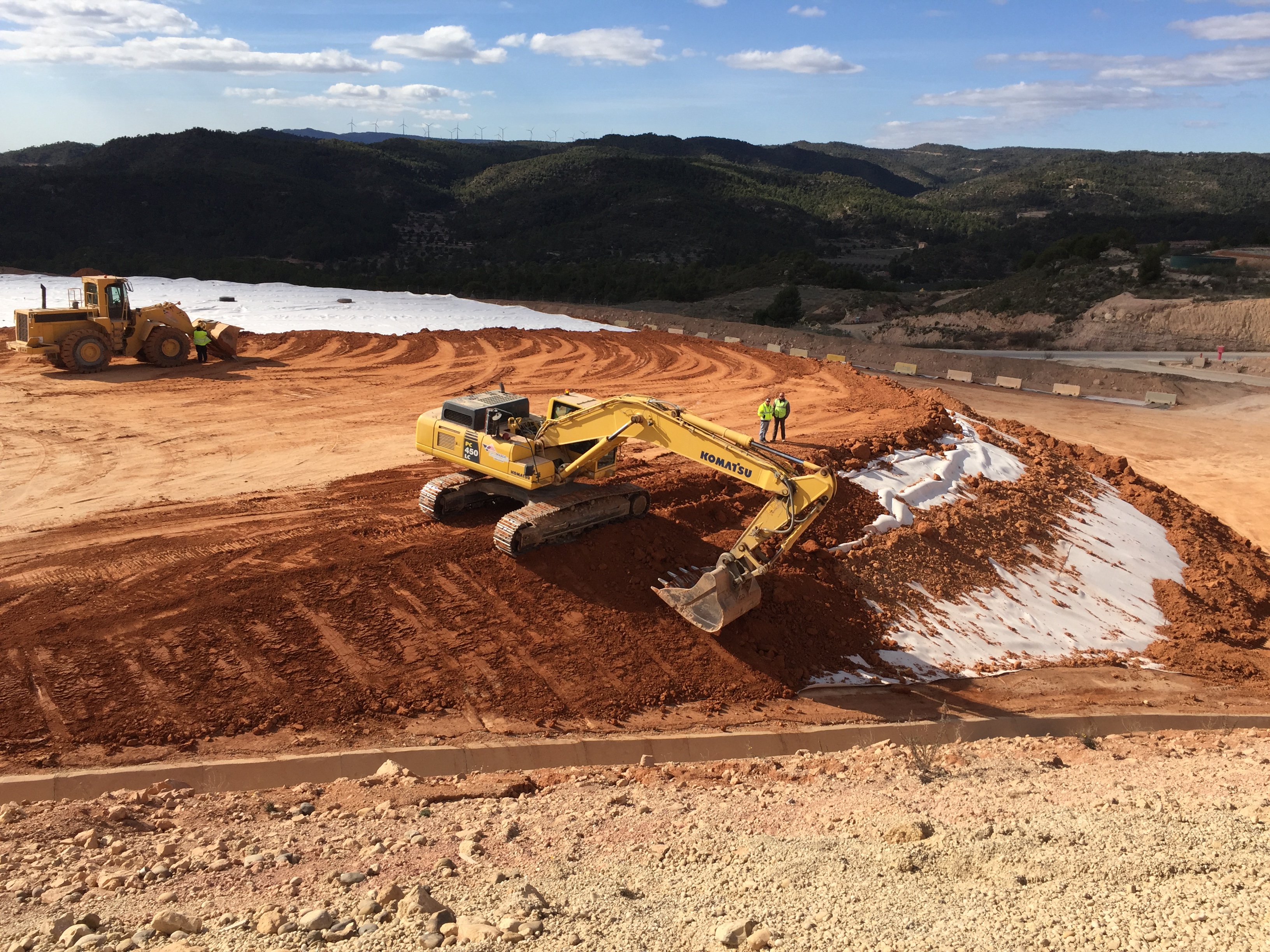 Explotación vertedero y transporte Embalse de Flix